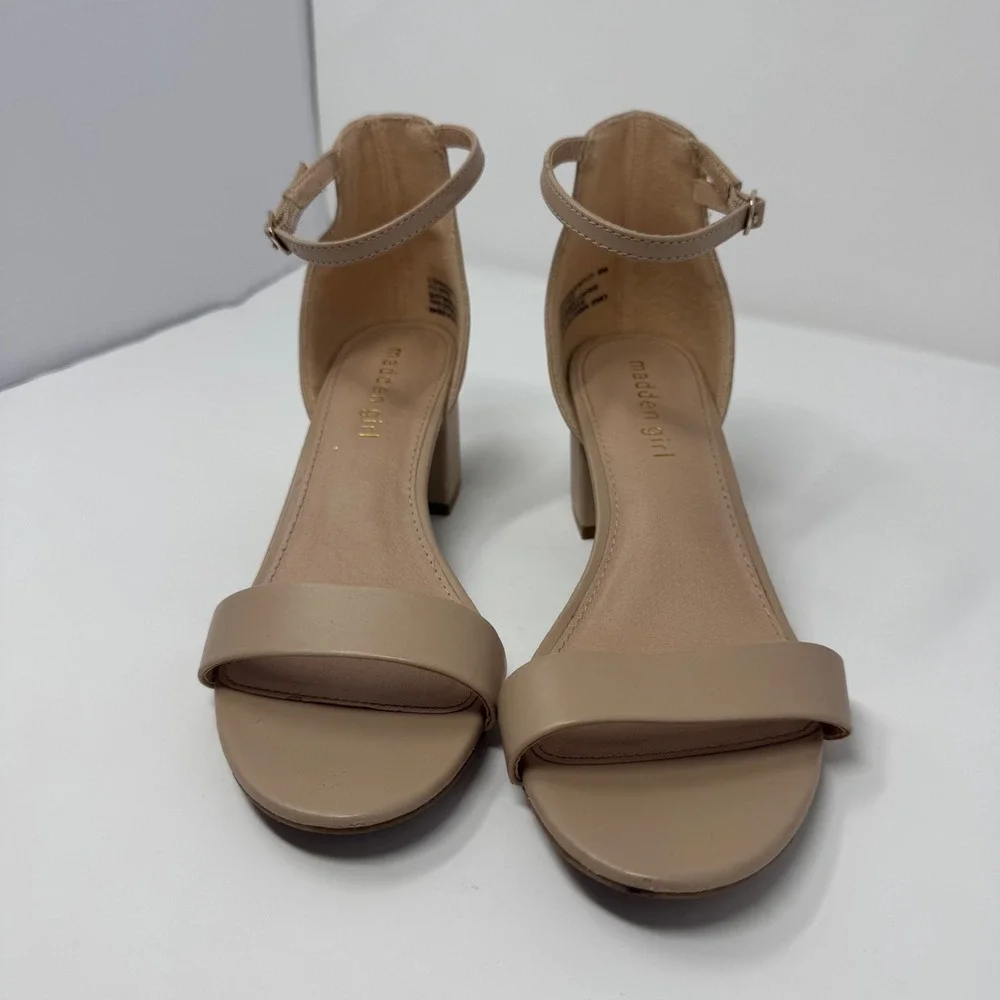 Nude Beige Mid Heel High Heel Casual Size 8 Madden Girl 2